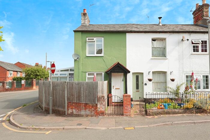 2 Bedroom End Of Terrace House For Sale In Upper George Street, Chesham, HP5