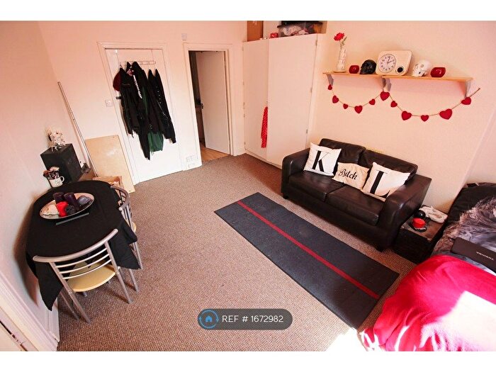 Studio To Rent In Kelso Road, Leeds, LS2