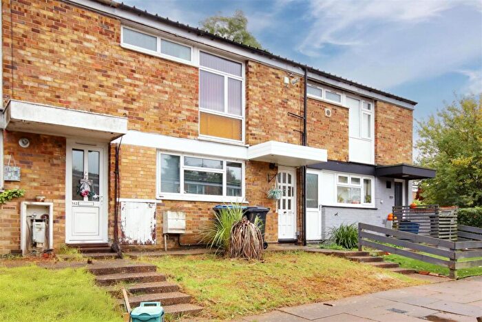 3 Bedroom House To Rent In Spinning Wheel Mead, Harlow, CM18