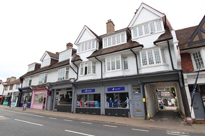 2 Bedroom Flat To Rent In West Street, Reigate, Surrey, RH2