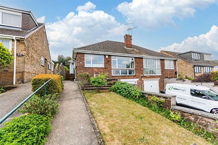 2 Bedroom Semi-Detached Bungalow For Sale In Raylawn Street, Mansfield, NG18