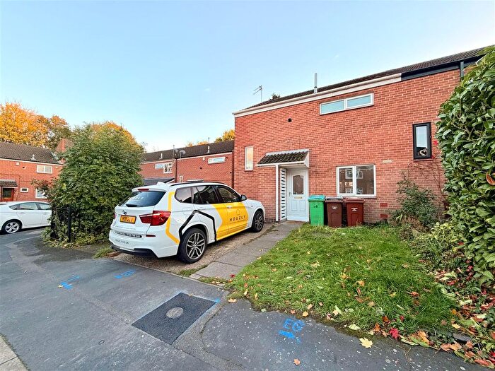 2 Bedroom End Terrace House To Rent In Aberford Avenue, Nottingham, NG8