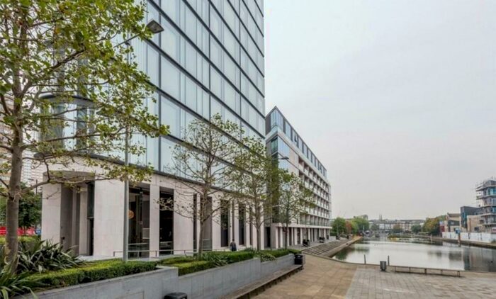 1 Bedroom Apartment To Rent In Chronicle Tower, City Road, EC1V