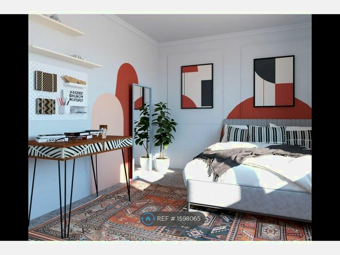 4 Bedroom Semi-Detached House To Rent In The Oval, Bath, BA2