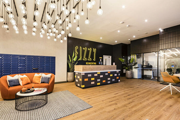 2 Bedroom Flat To Rent In Fizzy Ea B - Silvertown Way London, E16