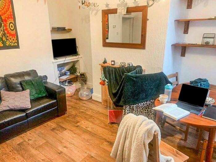 3 Bedroom Terraced House To Rent In Wincombe Street, Rusholme, M14