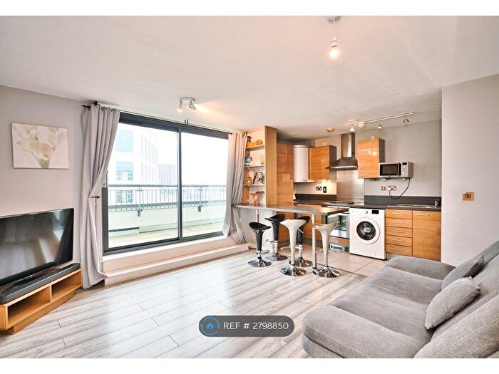 2 Bedroom Flat To Rent In The Lock Building, London, E15