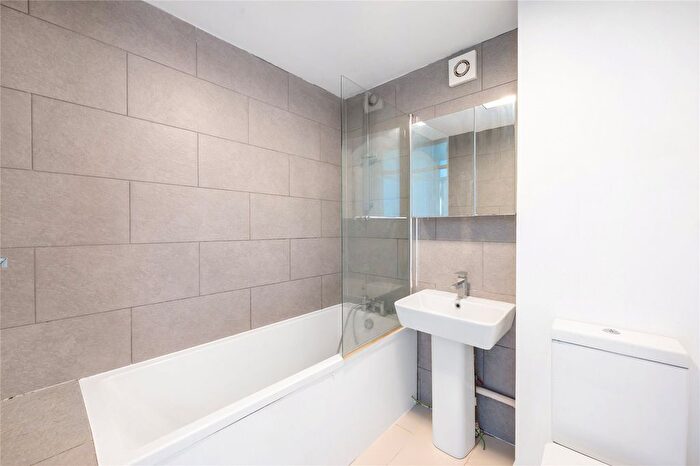1 Bedroom Flat To Rent In Albemarle Road, Beckenham, BR3