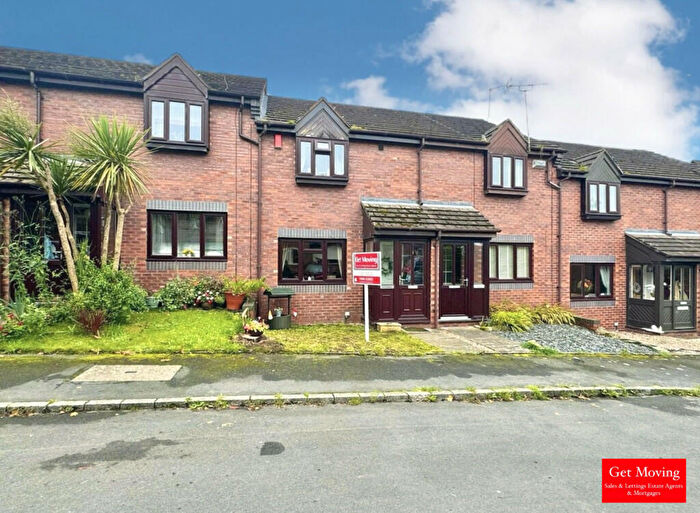 2 Bedroom Town House For Sale In Lower Hall Lane, Clutton, CH3