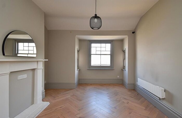 1 Bedroom Flat To Rent In St Johns Road, East Sussex, TN37