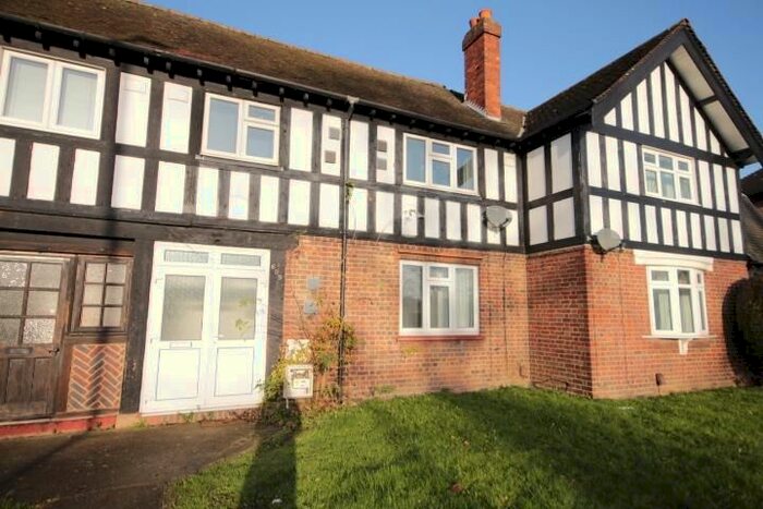 3 Bedroom Property To Rent In Westhorne Avenue, London, SE9