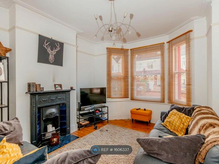 4 Bedroom Terraced House To Rent In Sandringham Avenue, London, SW20