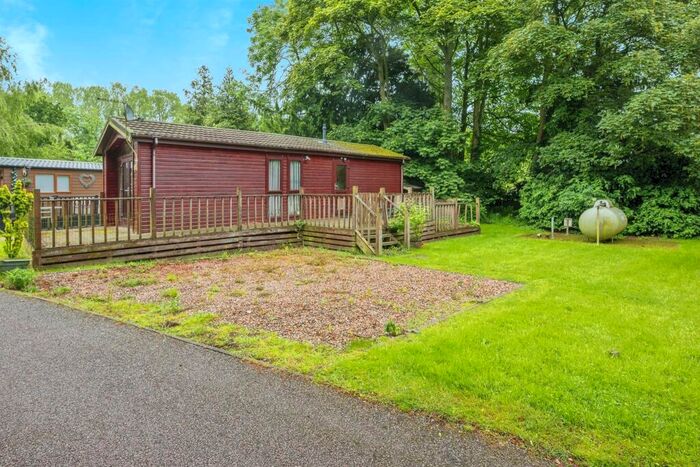 2 Bedroom Park Home For Sale In The Arboretum, Haveringland, Norwich, NR10