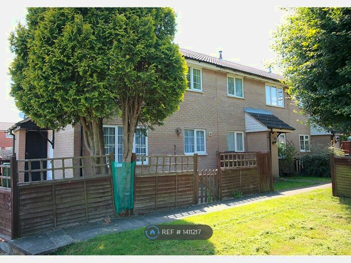 1 Bedroom End Of Terrace House To Rent In Cheslyn Close, Luton, LU2