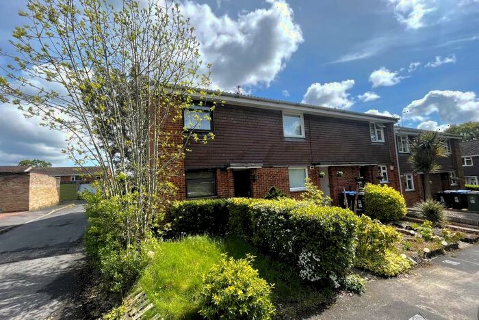 2 Bedroom Terraced House To Rent In Goldsworth Park, Woking, GU21