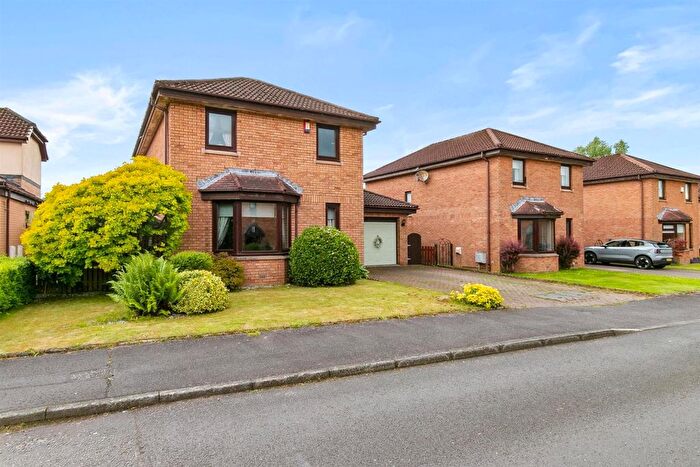 4 Bedroom Detached House For Sale In Garnie Avenue Erskine, PA8