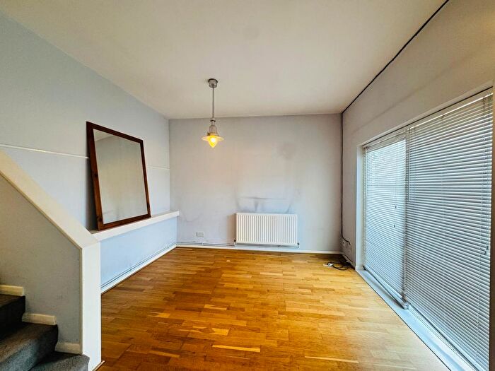 1 Bedroom Maisonette To Rent In Cheviot Close, High Wycombe, HP13