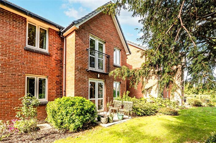 1 Bedroom Apartment For Sale In Rymans Court, Didcot, Oxfordshire, OX11