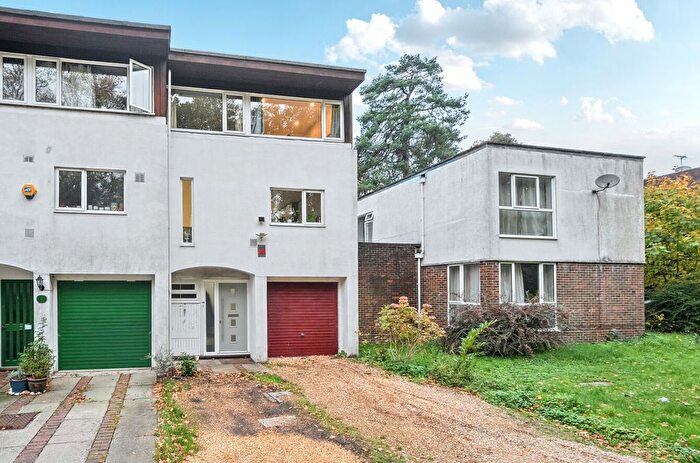 4 Bedroom Detached House For Sale In Glen Eyre Road, Bassett, Southampton, Hampshire, SO16