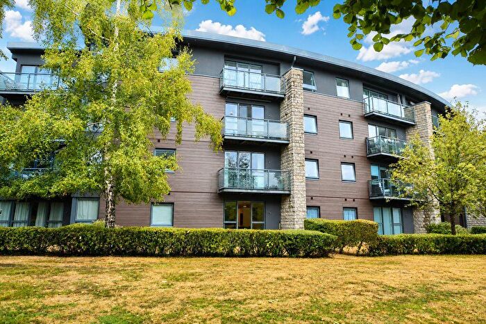 1 Bedroom Apartment For Sale In Penenden Heath, Maidstone, ME14