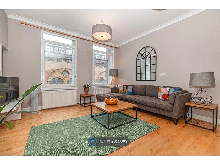 2 Bedroom Flat To Rent In Glasgow, Glasgow, G2