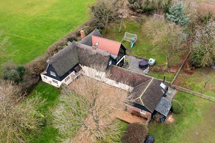 5 Bedroom Detached House To Rent In Hay Green, Therfield, SG8