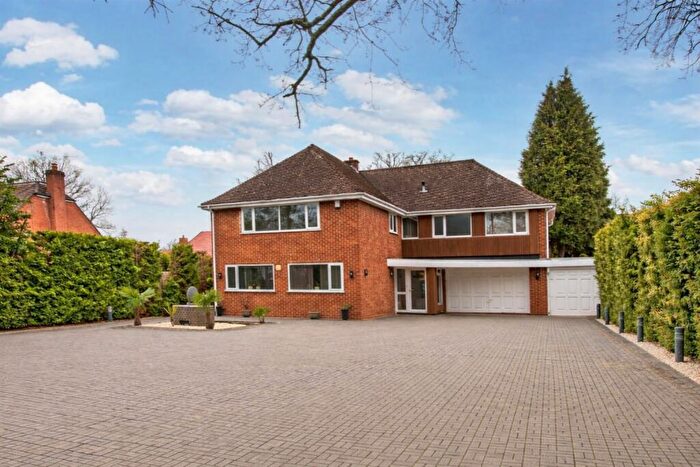 6 Bedroom Detached House For Sale In St. Bernards Road, Solihull, West Midlands, B92