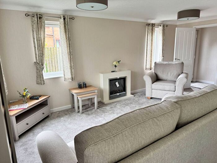 2 Bedroom Park Home For Sale In Park Road, Penwortham Residential Park, Penwortham, Preston, PR1
