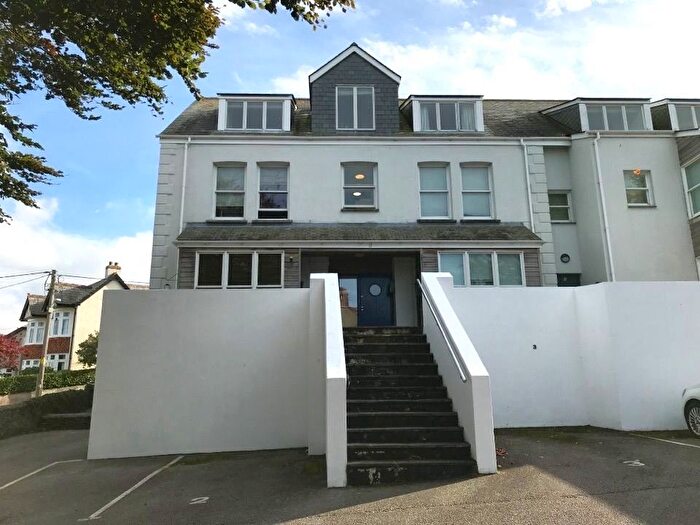 1 Bedroom Flat To Rent In Fernleigh Road, Wadebridge, PL27