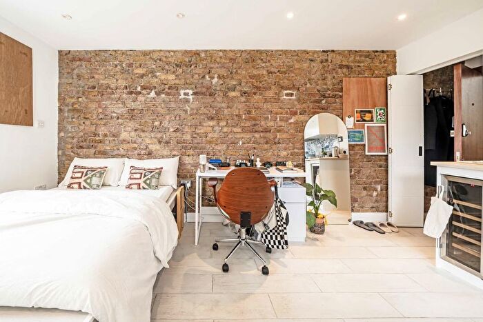 Studio To Rent In Croxley Road, Maida Vale, W9