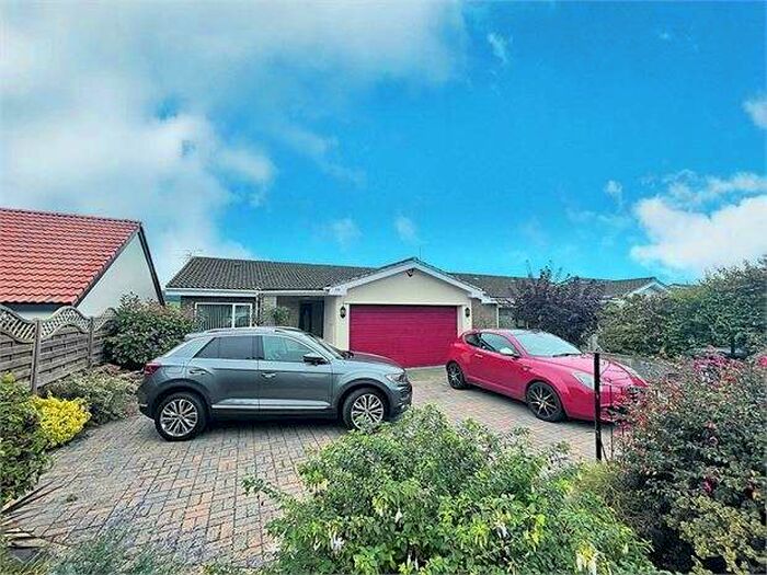 Houses for sale & to rent in BS24 8BG, Mendip Rise, Hutton And Locking