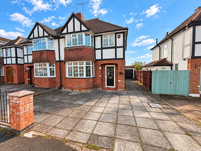 3 Bedroom Terraced House To Rent In Uplands Road, Oadby, LE2