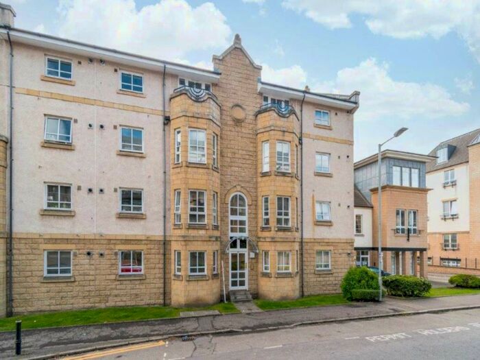 2 Bedroom Flat To Rent In Hopetoun Street, Edinburgh, EH7