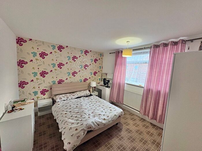 2 Bedroom Flat To Rent In Maskelyne Avenue, Bristol, BS10
