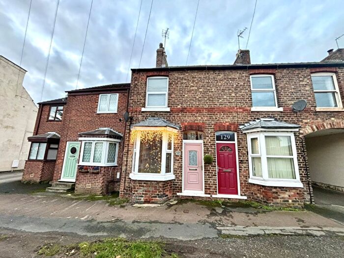 2 Bedroom Terraced House To Rent In Long Street, Thirsk, North Yorkshire, YO7