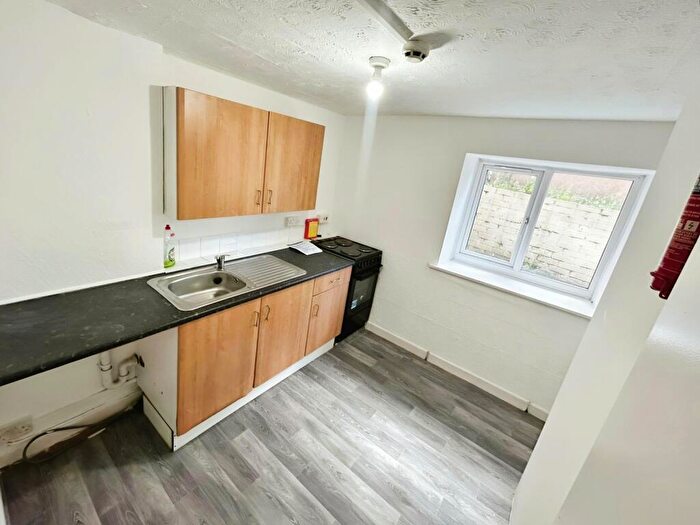 2 Bedroom Apartment To Rent In Reads Avenue, Blackpool, Lancashire, FY1