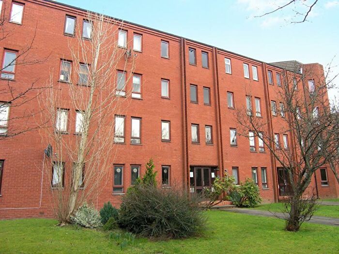 1 Bedroom Flat To Rent In Phoenix Road, Charing Cross, G4