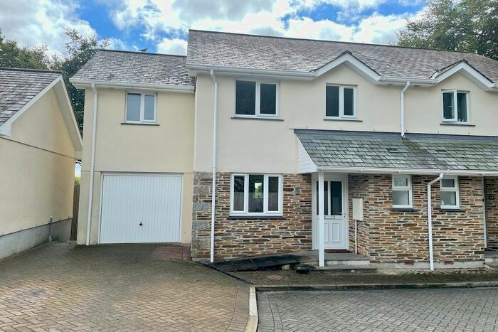 4 Bedroom Semi-Detached House To Rent In The Beeches, Gunnislake, PL18