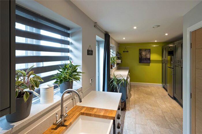 8 Bedroom Detached House For Sale In Howe Lane, Goxhill, Barrow Upon Humber, North Lincs, DN19