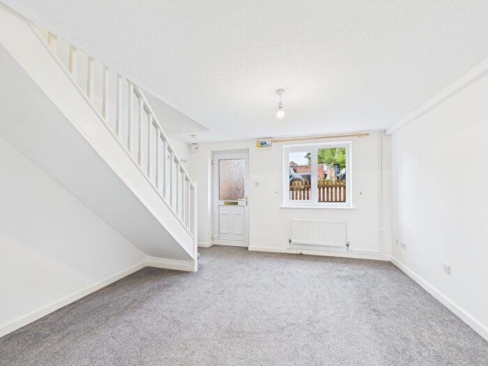 2 Bedroom Terraced House For Sale In Biddiscombe Close, Bridgwater, TA6