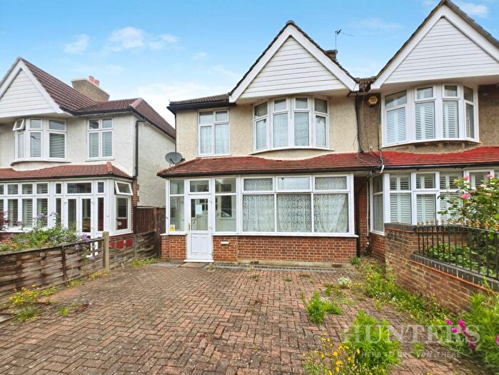 3 Bedroom Semi-Detached House For Sale In Acre Lane, Wallington, SM6