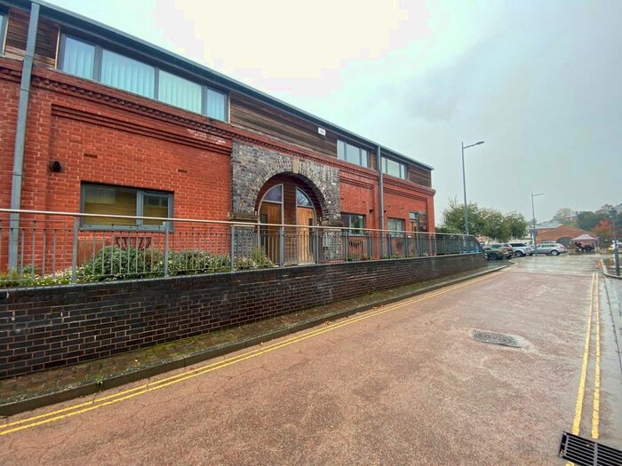 2 Bedroom Property To Rent In Basin Road, Worcester, WR5