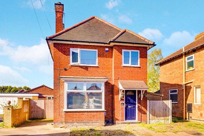 3 Bedroom Detached House For Sale In Thorneywood Road, Long Eaton, NG10