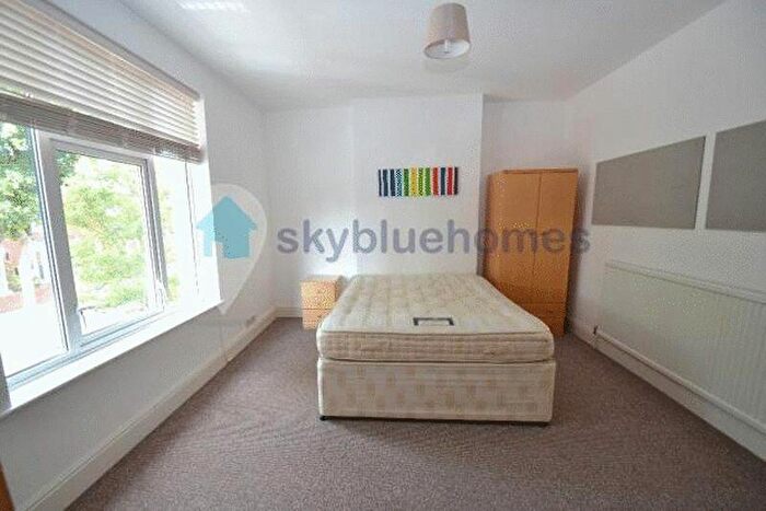 5 Bedroom Terraced House To Rent In Winchester Avenue, Leicester, LE3