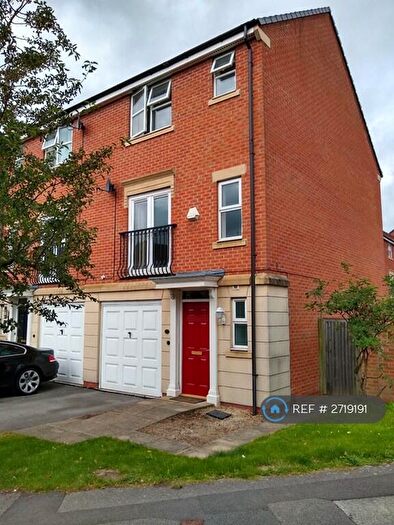 3 Bedroom Semi Detached House To Rent In Ivyleaf Way, Derby, DE23