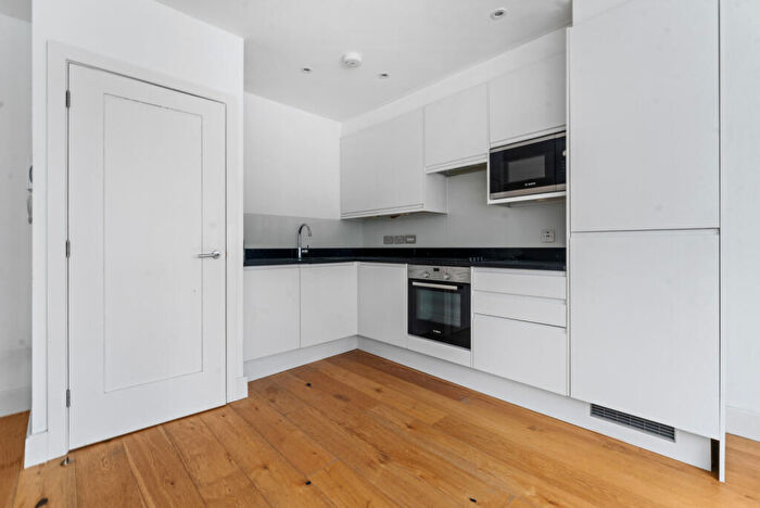 1 Bedroom Apartment To Rent In High Street, Croydon, CR0