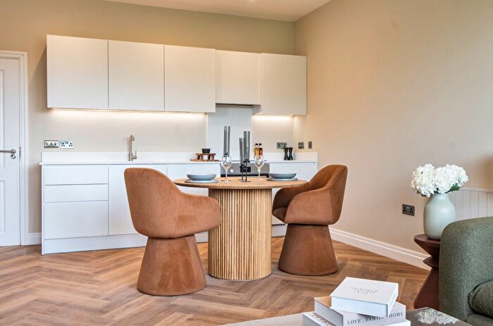 1 Bedroom Flat For Sale In Abbey View, St Albans, AL1