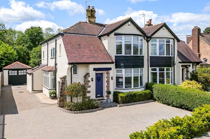 3 Bedroom Semi Detached House For Sale In Rayleigh Road, Harrogate, HG2