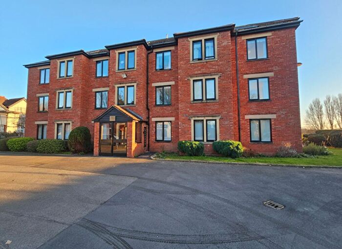 1 Bedroom Apartment To Rent In Priory Road, Field House Priory Road, CV8