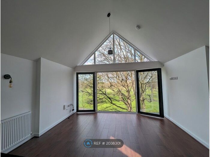 1 Bedroom Flat To Rent In Parkside East, Prenton, CH43